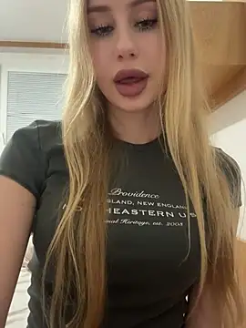 JudithCarly online show from February 5, 10:13 pm