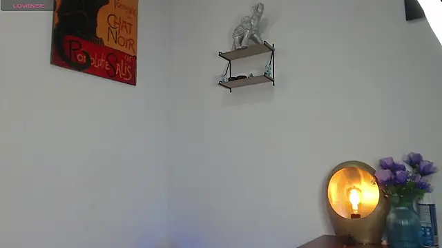 alix kitty online show from June 25, 3:28 am