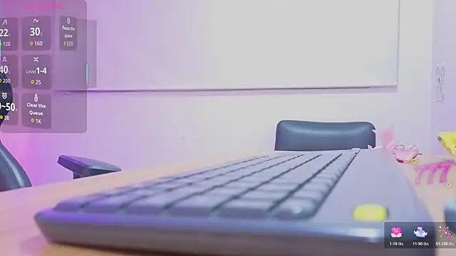 MARIANA TAY1 online show from April 28, 3:00 am