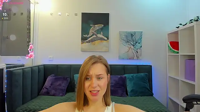 Snapshot of Melissa_new22 chatting on October 17, 1:09 am Melissa new22 online show from October 17, 1:09 am