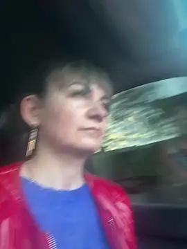 Butterfly8385 online show from April 22, 4:59 pm