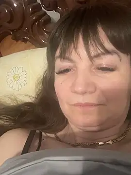 Butterfly8385 online show from March 29, 10:53 pm