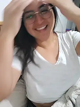 morenalatinaa online show from April 27, 12:57 pm