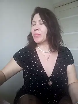 Ambika beauty online show from April 7, 2:41 pm