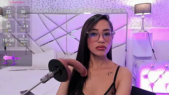 GabbiePrice online show from April 21, 12:12 pm