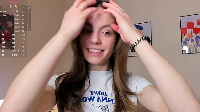 sweet and flirt online show from December 21, 7:34 am