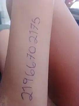 Camilanifeta online show from March 12, 4:42 pm