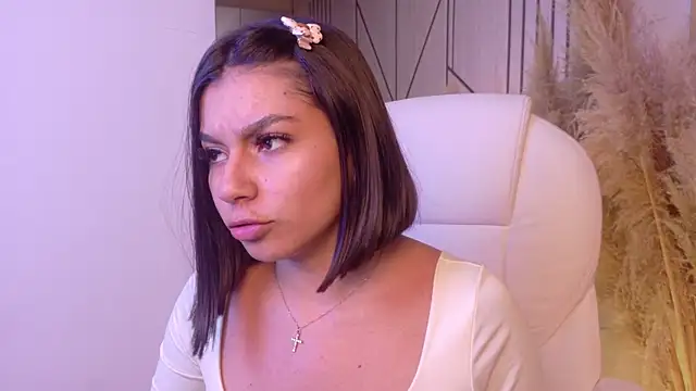 AlyssaRay online show from April 15, 7:58 pm