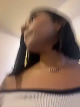 AlyssaRay online show from June 2, 1:56 pm