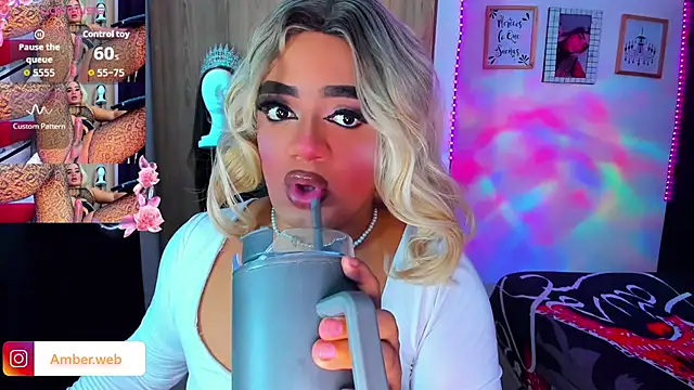 Sofiabigcock22 online show from April 22, 11:29 am