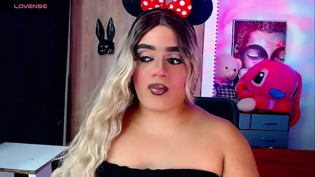 Snapshot of Sofiabigcock22 chatting on October 18, 8:54 pm Sofiabigcock22 online show from October 18, 8:54 pm