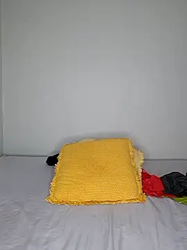 certifiedhottie2025 online show from April 26, 2:48 pm