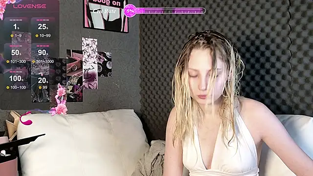 Fluffy Cloude online show from June 5, 5:22 am