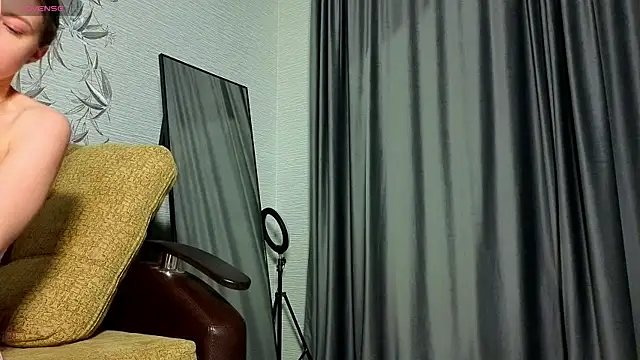 MissPompadure online show from January 9, 11:31 pm