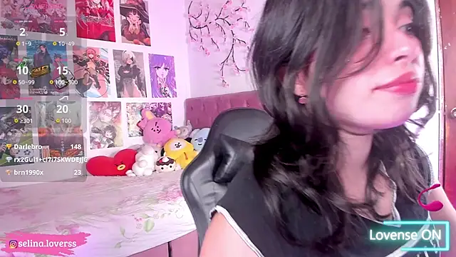 selina lovers  online show from April 28, 3:21 am