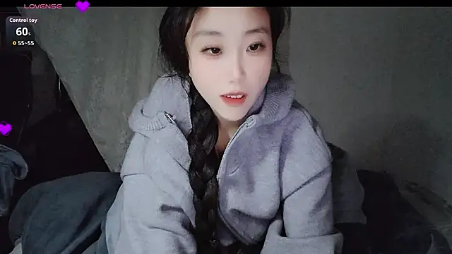 hyp0crite online show from November 15, 3:35 pm