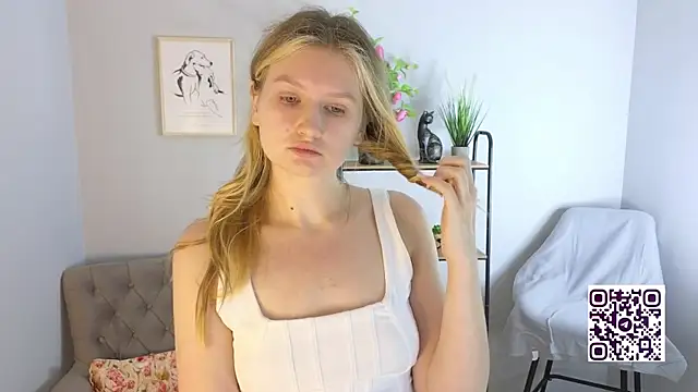 Shirley Davis online show from December 18, 6:34 pm