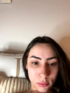 Baby Mia pires online show from October 29, 2:27 am