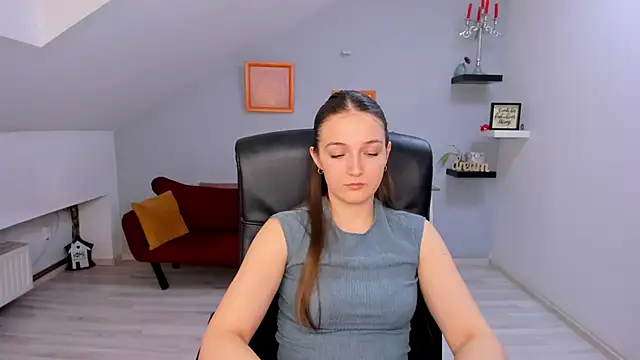 AnneWilsonn online show from April 21, 11:06 am