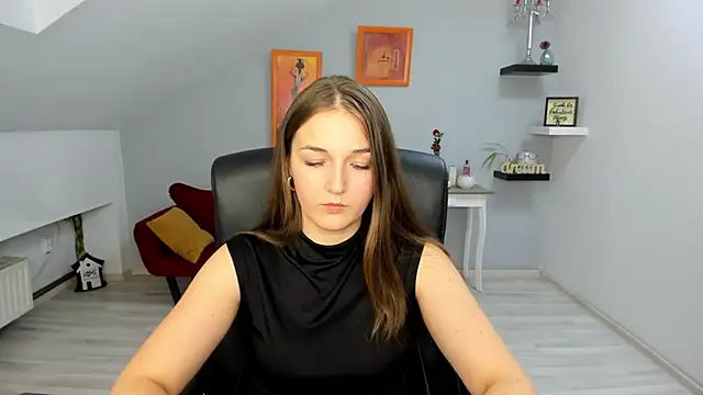 AnneWilsonn online show from November 25, 2:41 pm