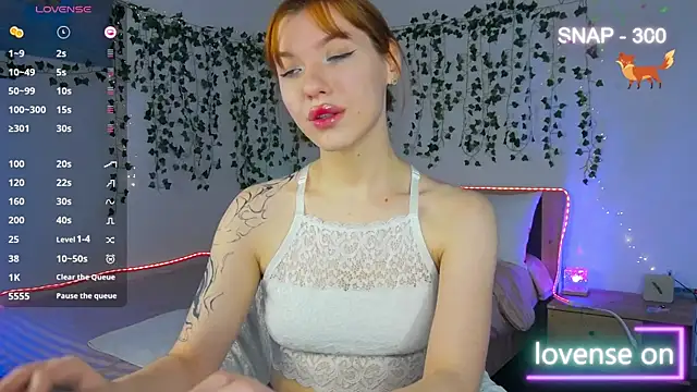 MeganNewCat online show from February 10, 9:18 pm