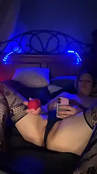 queenkelly1234 online show from April 1, 12:06 pm