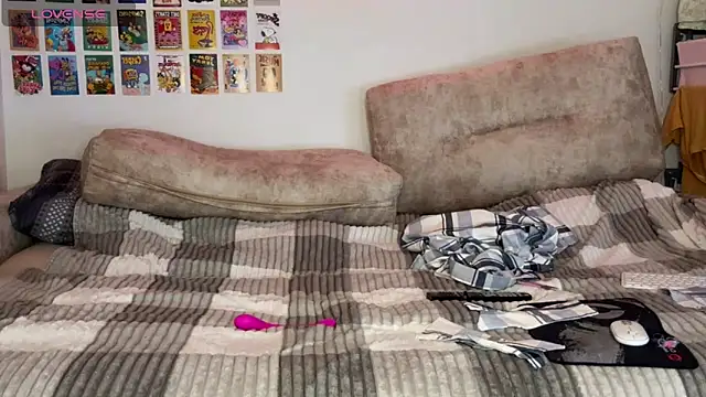 live sexy online show from June 6, 7:03 am
