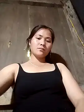 Lyssa-a online show from April 11, 9:13 am