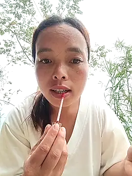 Nguyet2k4 online show from April 22, 8:33 am