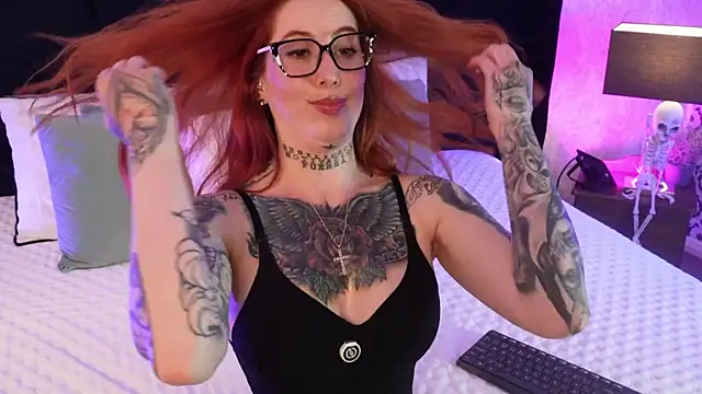 mariianna lopez  online show from April 23, 5:37 pm