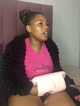 Bubbles156 online show from April 24, 7:05 pm