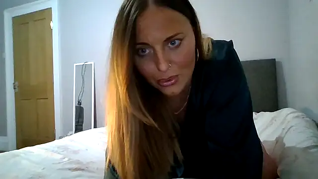 Scouse Lexi online show from November 1, 10:25 pm