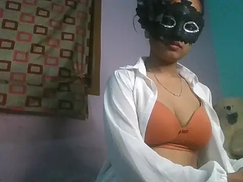 diyasaxena online show from October 23, 5:19 pm