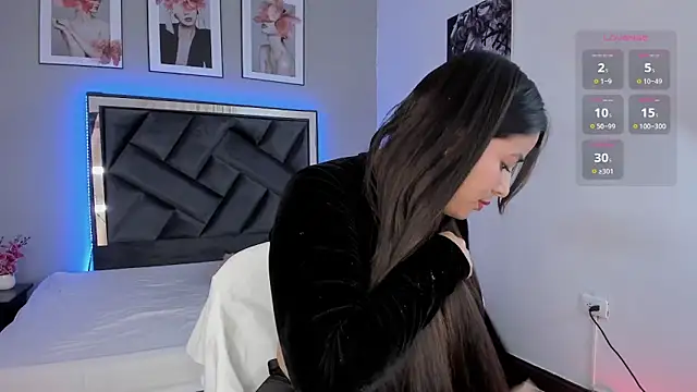 zoe longhair online show from April 2, 7:44 pm