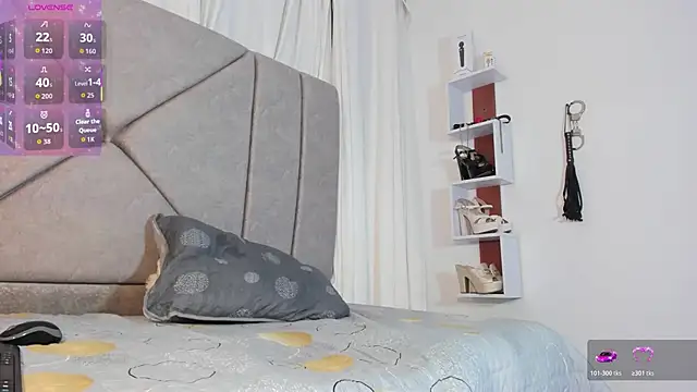 Miaa Star1 online show from April 27, 1:52 pm