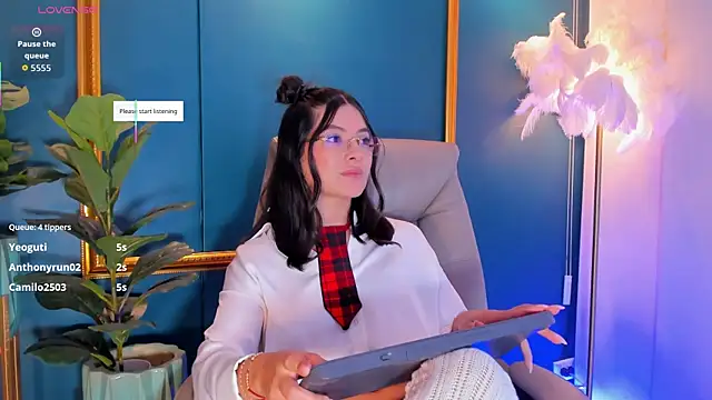 Rashel Frost  online show from April 30, 8:14 pm