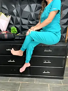 celia-hot online show from October 19, 7:10 am