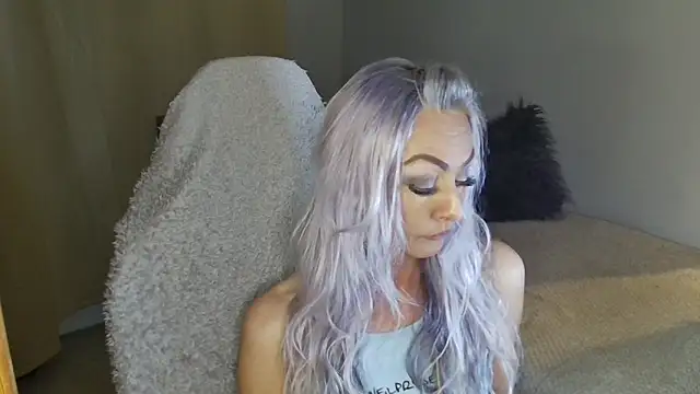 TheOGMiaMystique online show from April 29, 9:09 pm