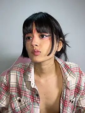 AnaisXoXo online show from December 19, 3:54 am