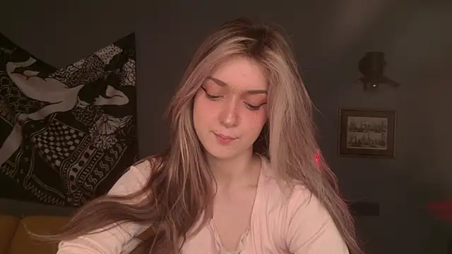 BellaSink online show from April 24, 7:44 am