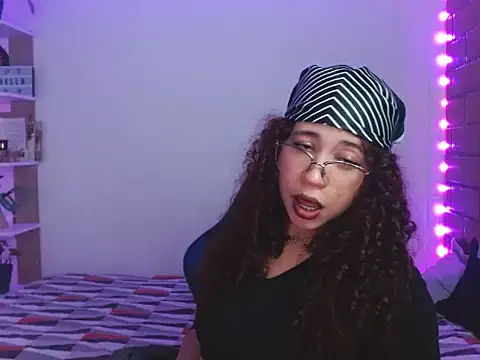 Medussa3033 online show from November 23, 3:09 am