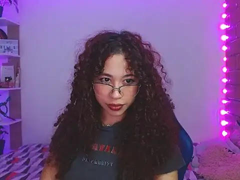 Medussa3033 online show from November 28, 1:19 am