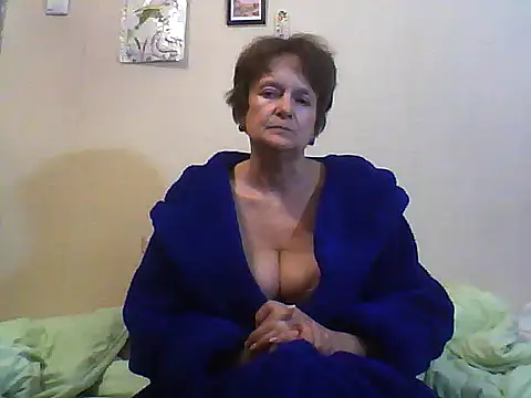 JesykaLove566 online show from April 24, 7:05 pm