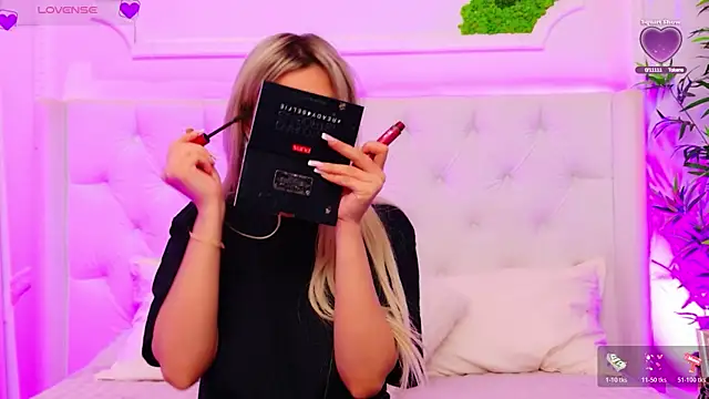 AriannaSins online show from April 21, 2:24 pm