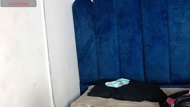 antonella rosecs online show from March 9, 5:21 am