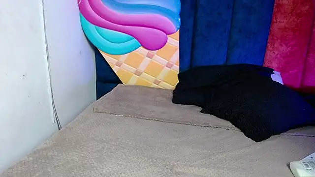 antonella rosecs online show from March 3, 4:18 am