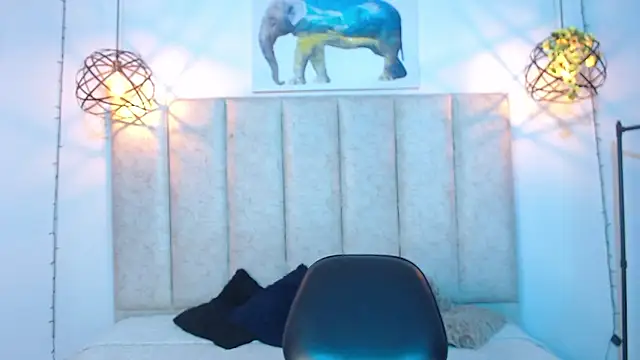 antonella rosecs online show from January 9, 5:01 am