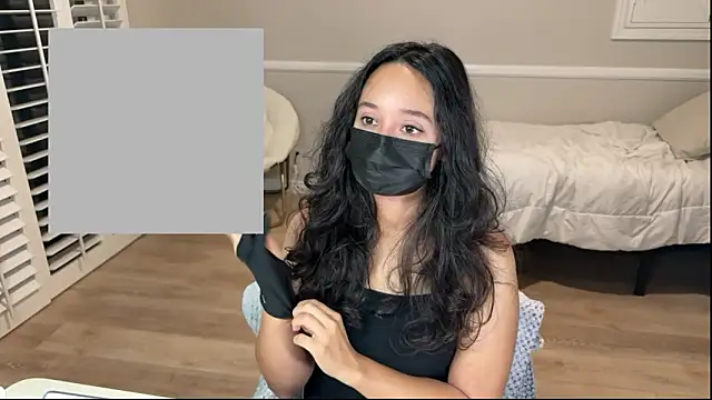 WinnieRin online show from November 24, 4:58 am