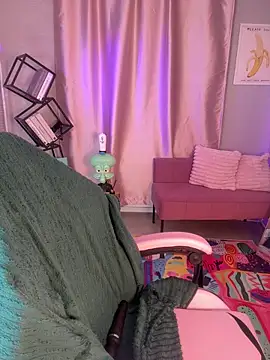 cold blondie online show from June 14, 5:30 am