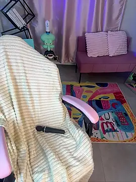 cold blondie online show from June 28, 12:23 pm